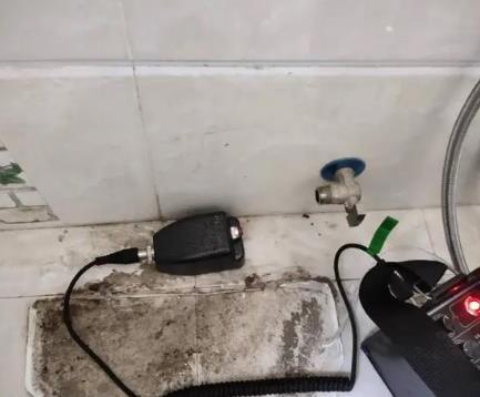 宁乡屋顶漏水维修公司分享下卫生间漏水的危害及解决方法